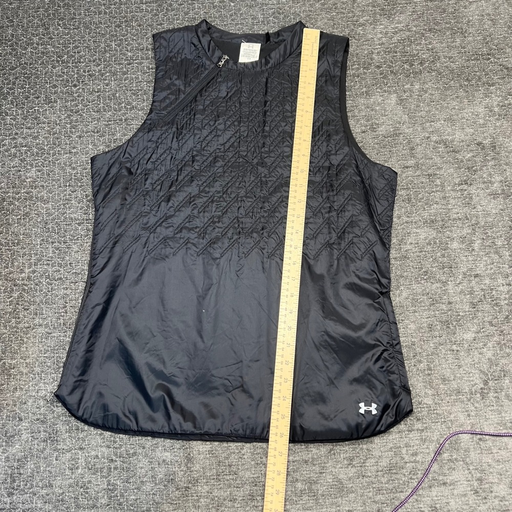 Under Armour Women Quilted Vest Black Sleeveless Full Zip Athleisure M - Picture 8 of 8